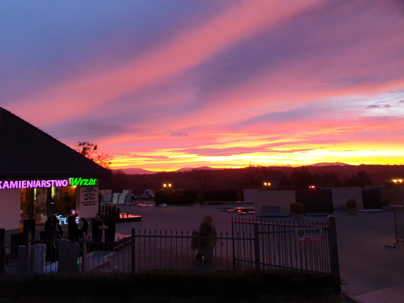 Zdjęcie na okładce dla Kamieniarstwo Wrzos - nagrobki i elementy budowlane Hażlach